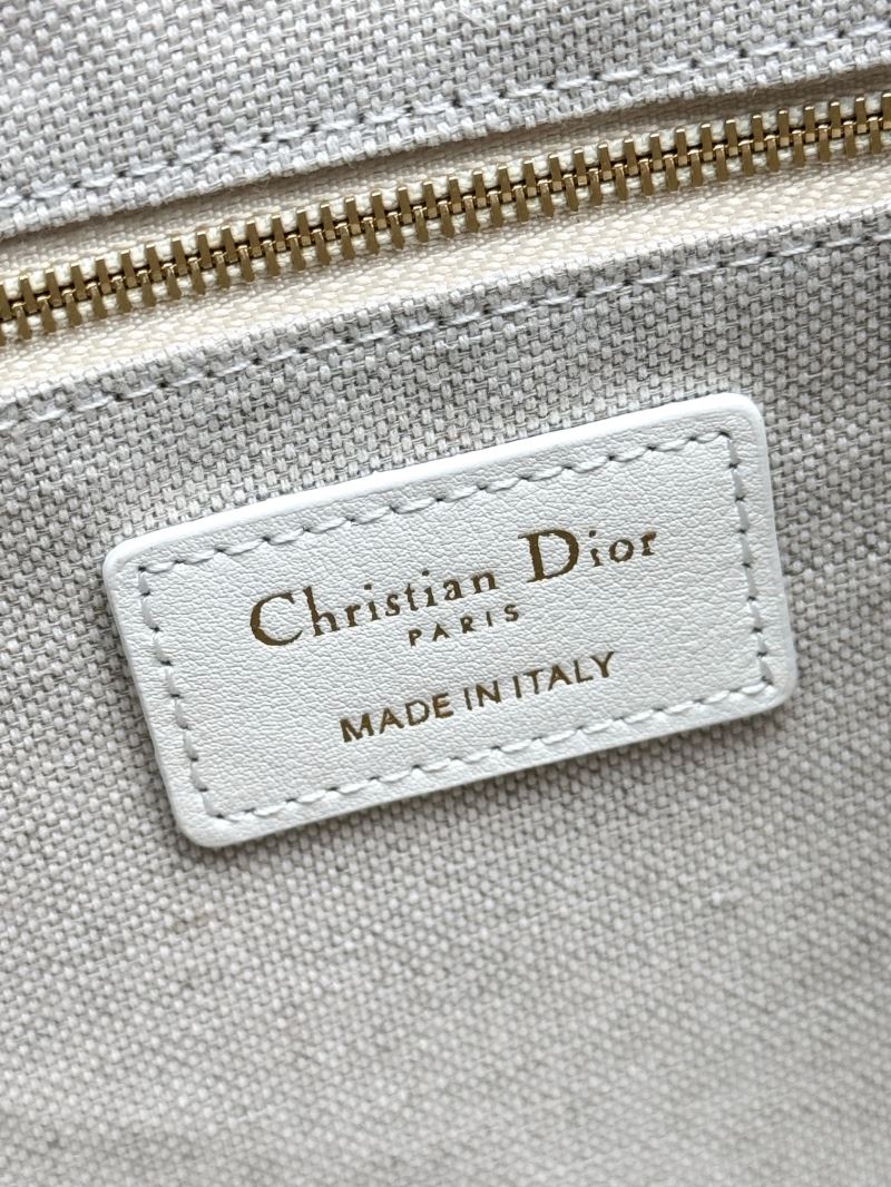 chr1st1an D10r shopping bags